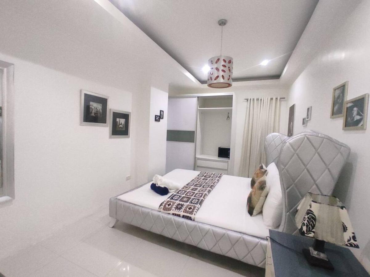 2Br Condo At Kandi Tower 2 Angeles Exterior foto