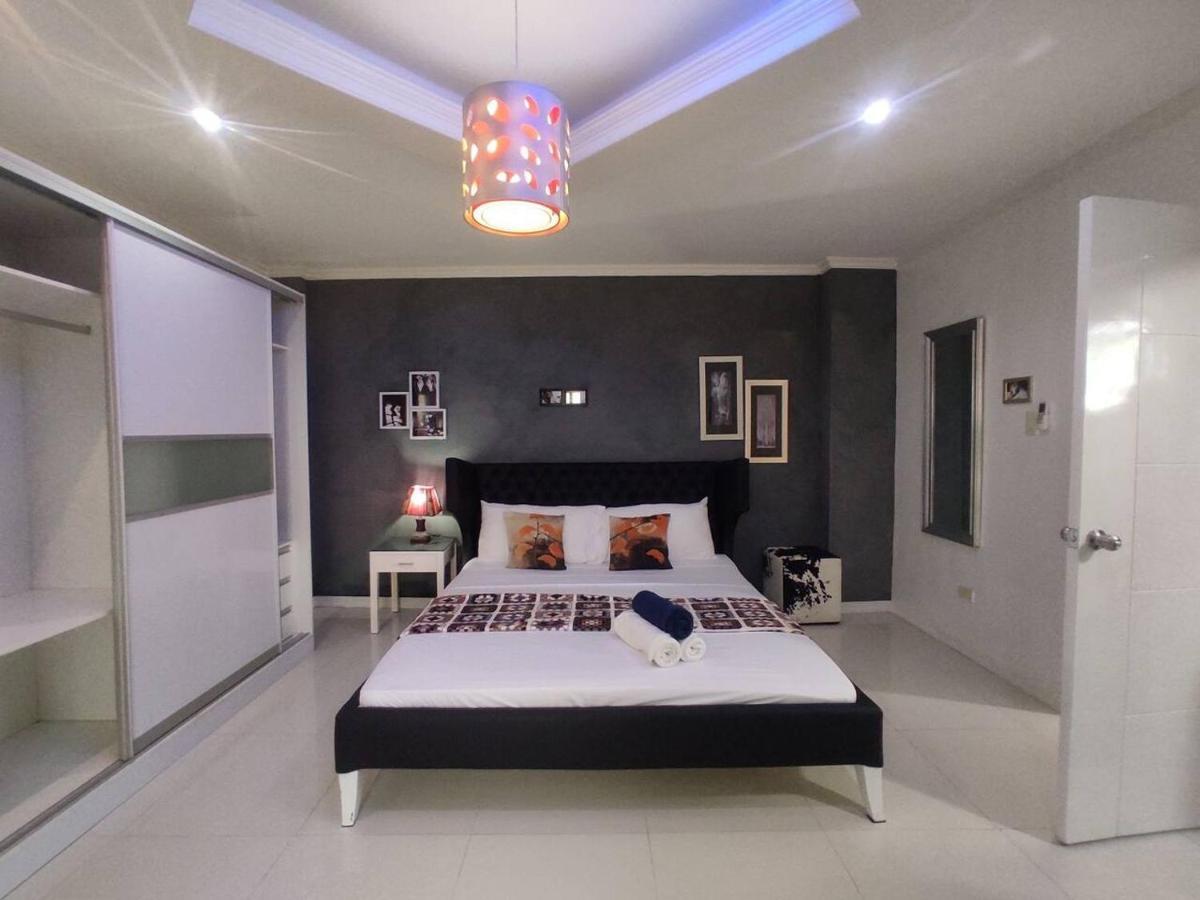 2Br Condo At Kandi Tower 2 Angeles Exterior foto
